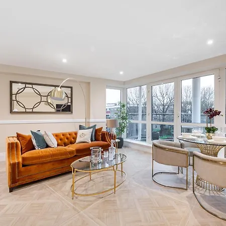 Stylish 2 Bedroom Apartment With Ac In Chiswick London Exterior photo
