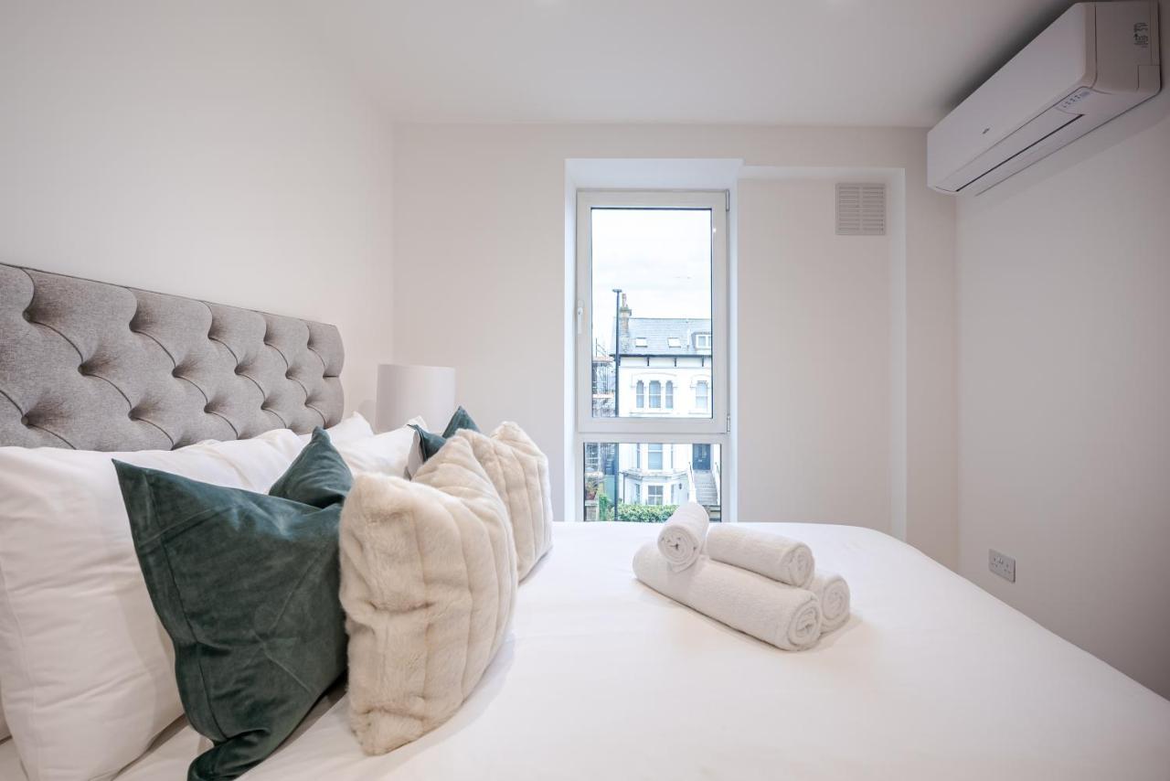 Stylish 2 Bedroom With Ac In Chiswick Apartment London