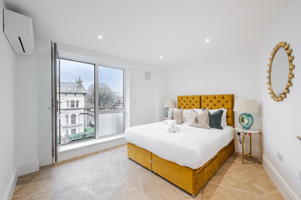 Apartment Stylish 2 Bedroom With Ac In Chiswick London